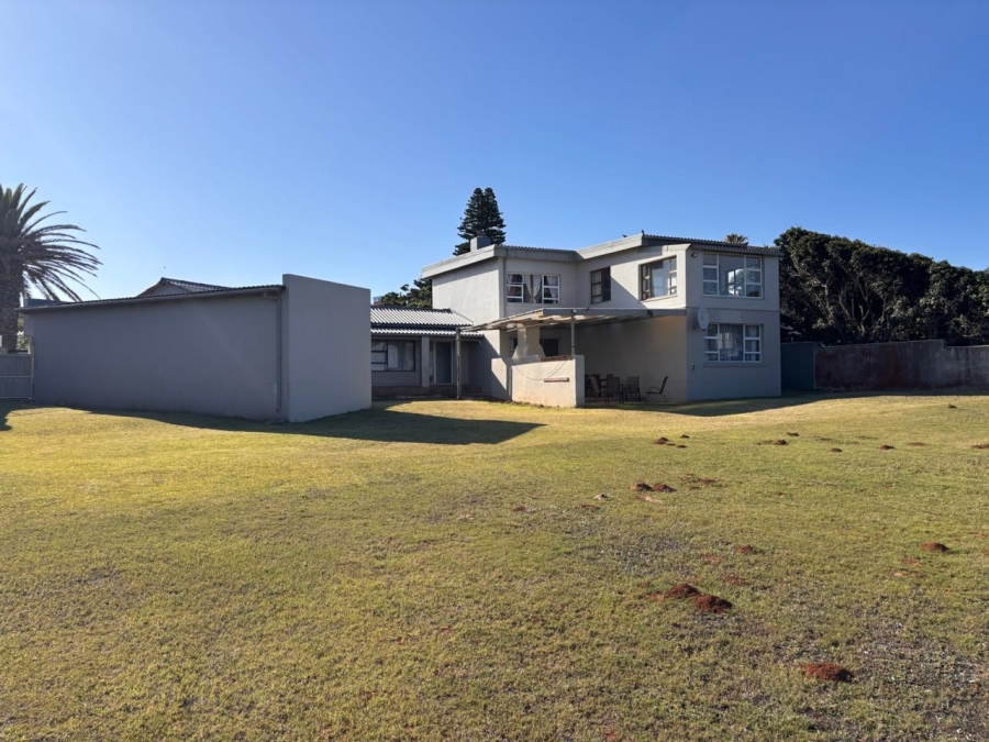 4 Bedroom Property for Sale in Jeffreys Bay Central Eastern Cape